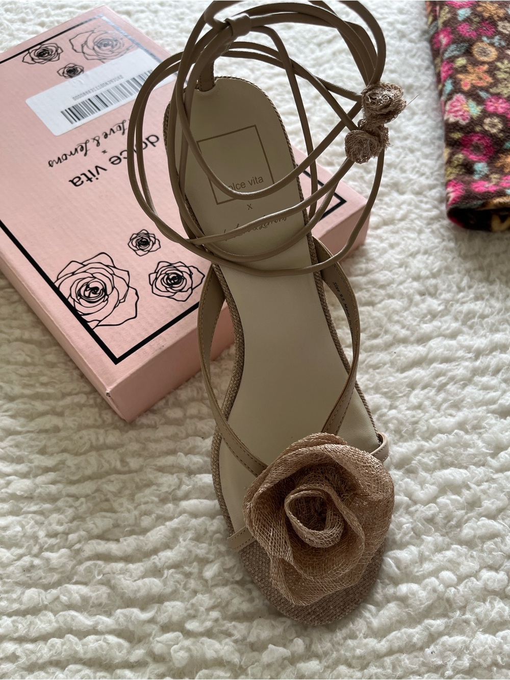 dolce vita x for Love of Lemons 9.5 EUC  Tan, ankle wrap kitten heel sandals